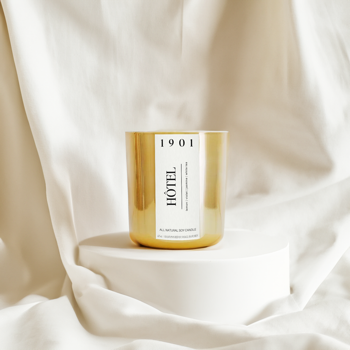 HÔTEL Luxurious Soy Jar Candle: Gold / 12 oz.