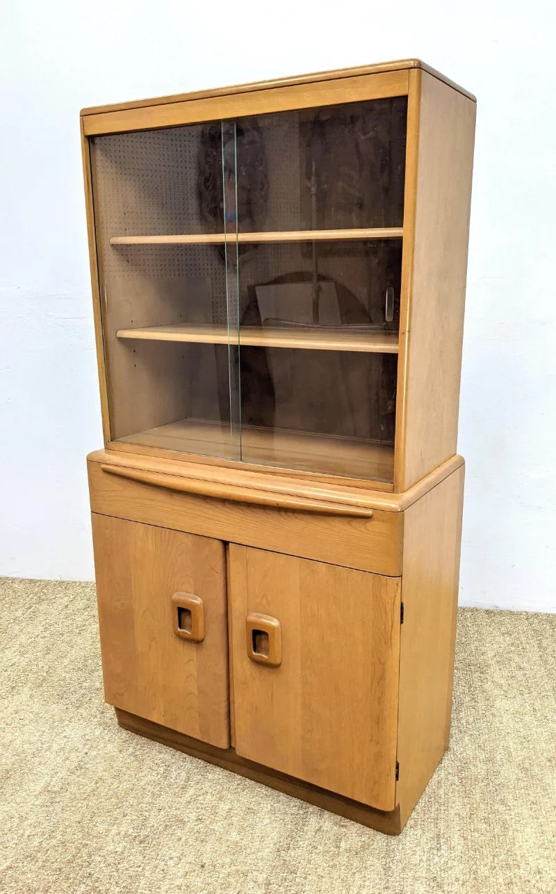 HEYWOOD WAKEFIELD Modernist China Cabinet