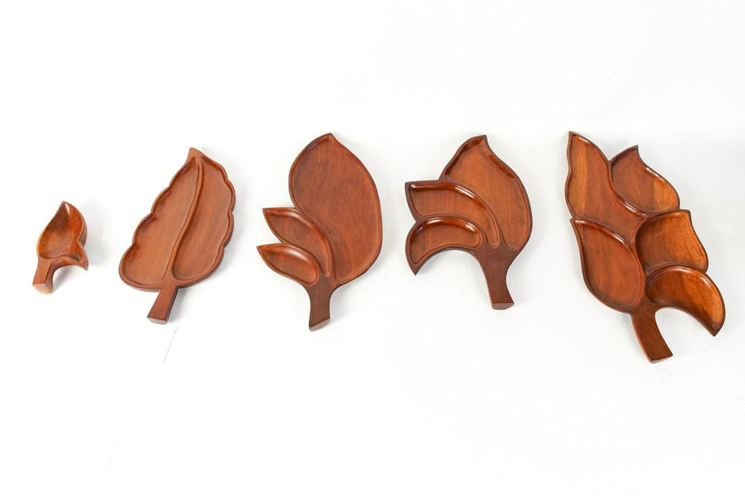 (5) MID-CENTURY CARVED WOOD LEAF SERVING TRAYS