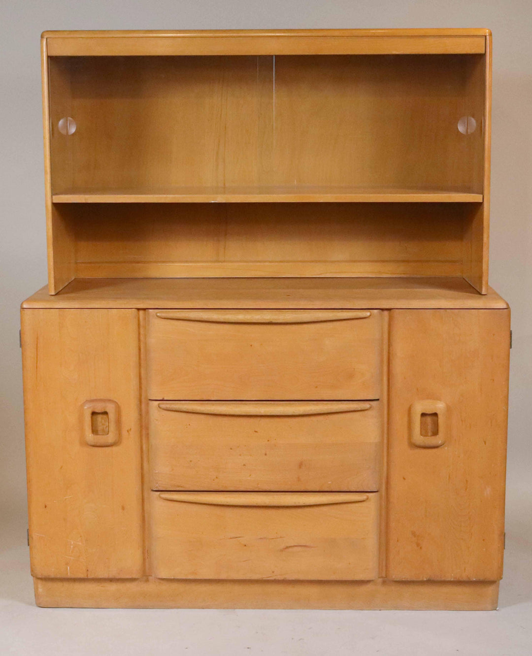 Heywood Wakefield Mid-Century Hutch