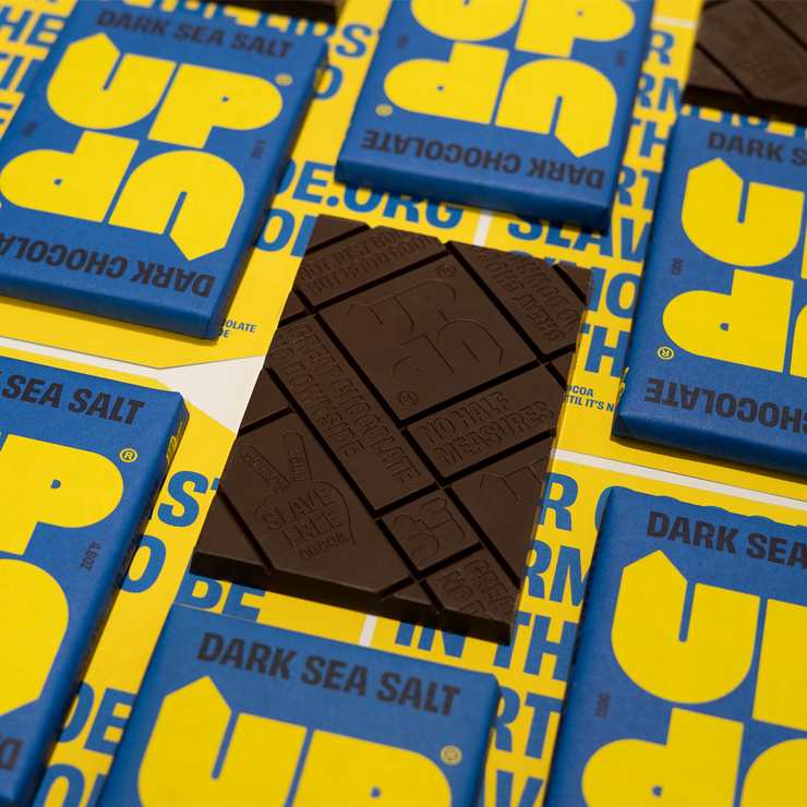 UP & UP  Chocolate: Sea Salt Dark Chocolate Bar