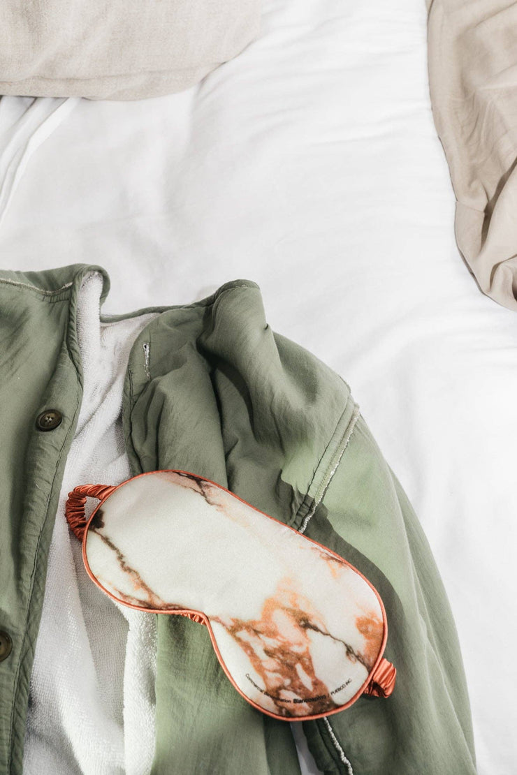 STONED EYE MASK: Arabescato Cervaiole
