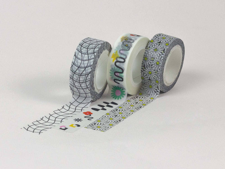 Grid Noir Black and White Wavy Grid Washi Tape – 15mm