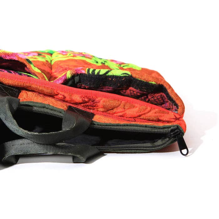 MAO'S HELMET BAG: Green