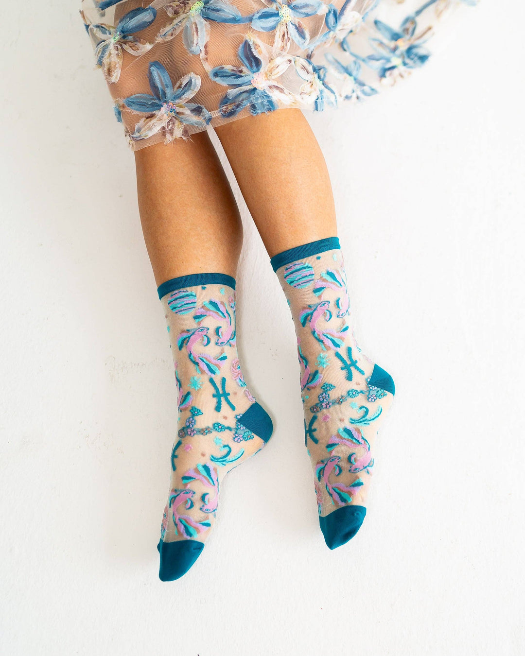 Pisces Zodiac Shimmer Sheer Crew Sock