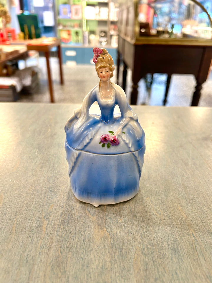 Madame Pompadour Dresser Doll