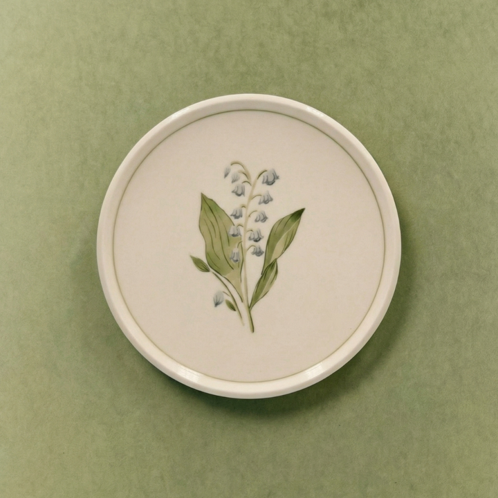 Lily of the Valley Dinner Plate with Lined Border