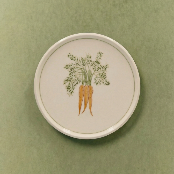 Carrot Dinner Plate with Lined Border
