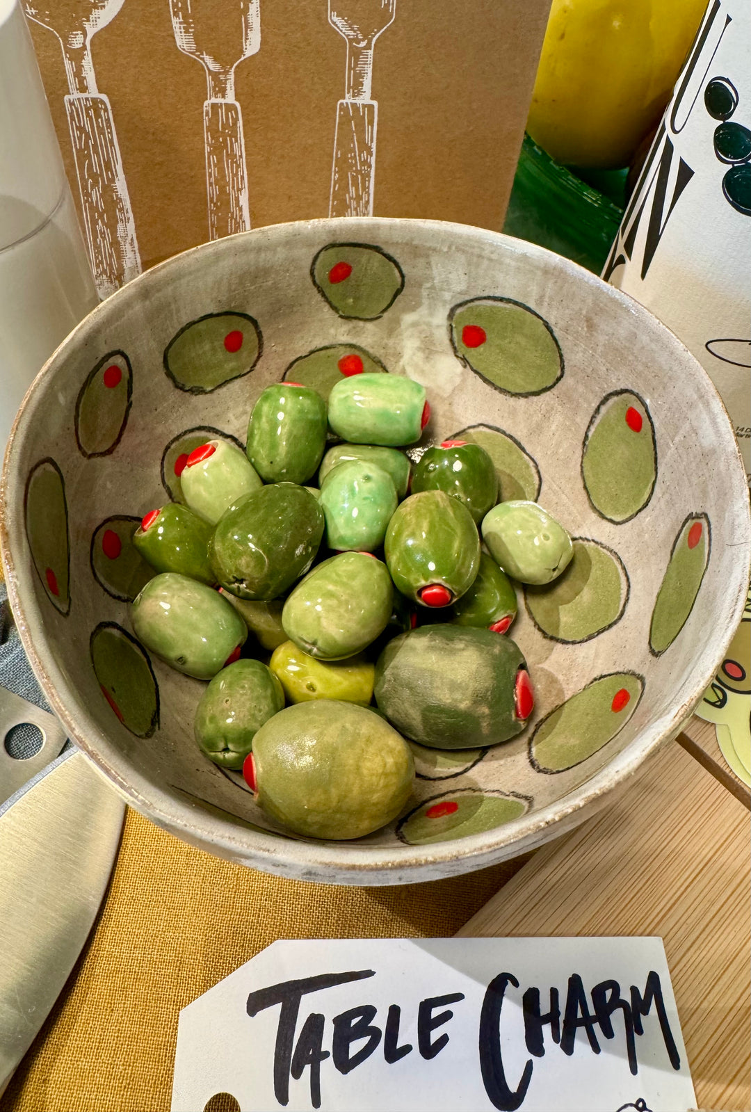 Table Charm Ceramic Olives