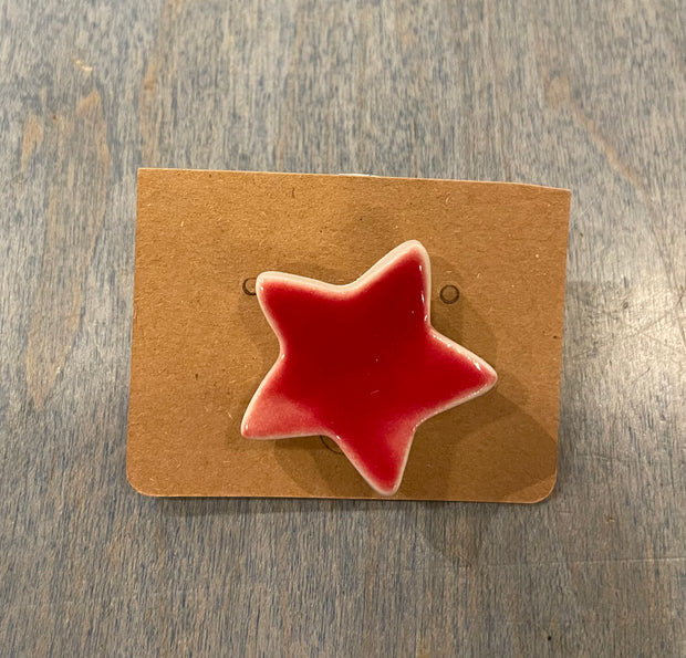 Red star ceramic pins