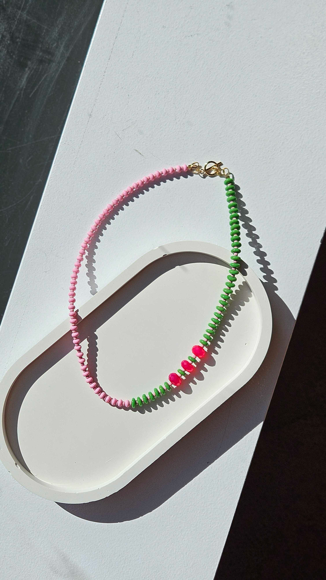 Pale Pink & Dark Green Half & Half Necklace no.9
