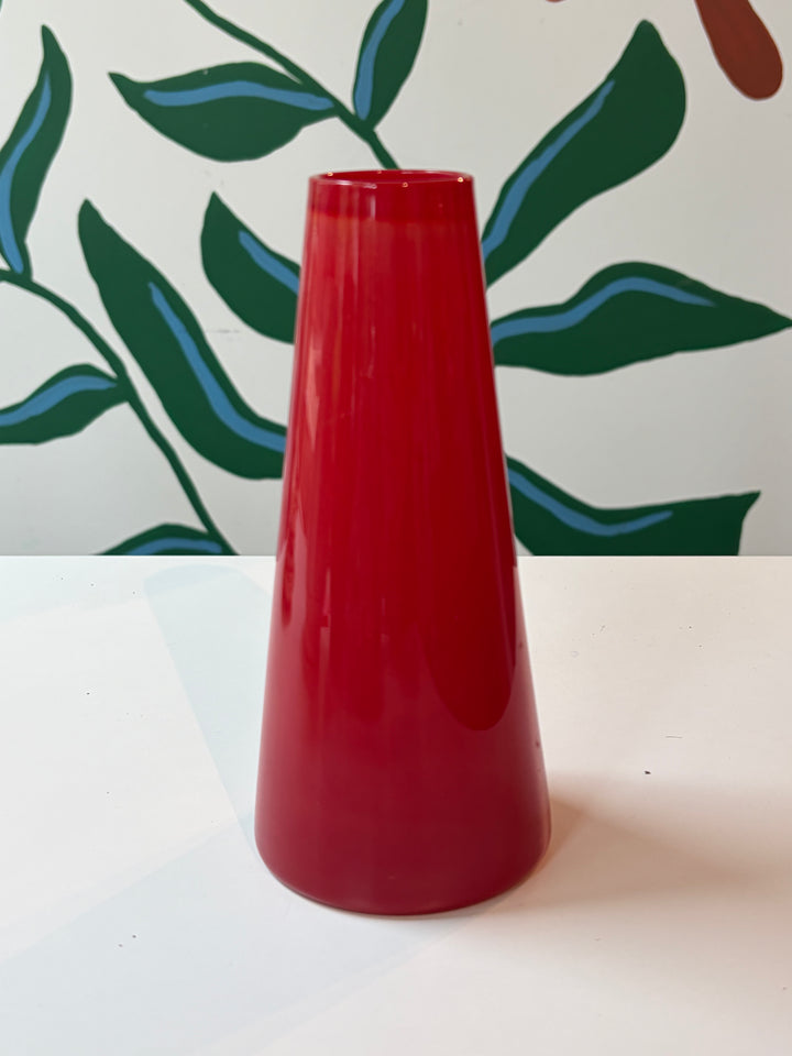 Trianglar Red Vase