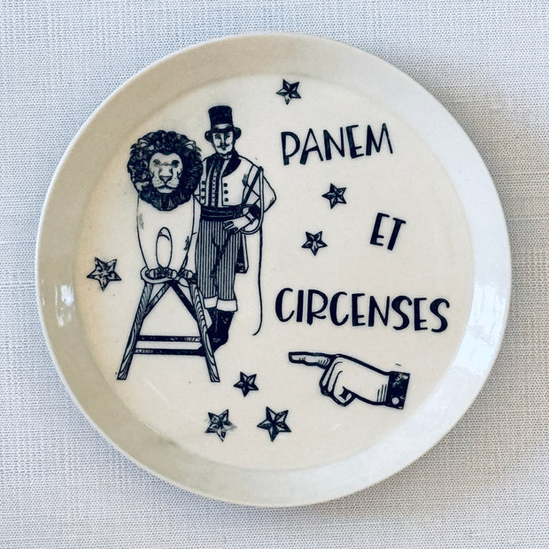 Pec Lion Tamer Plate