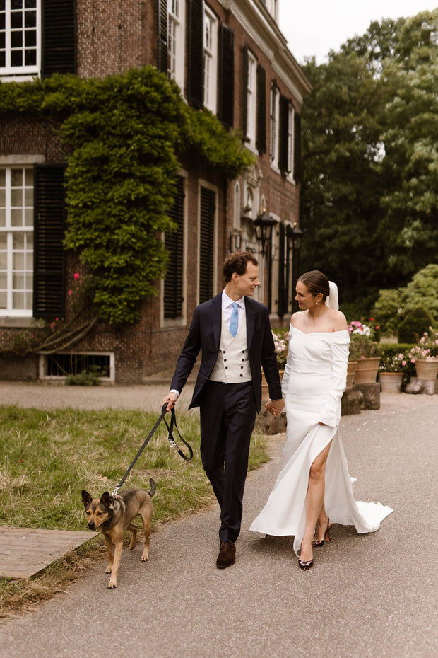 The Fritz Dog Collar | Black Tie White Sand - Bridal : Small