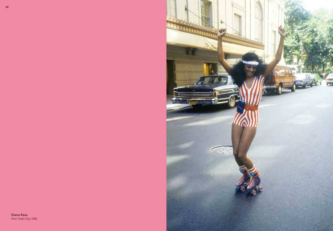 WOMEN by Oscar  Abolafia