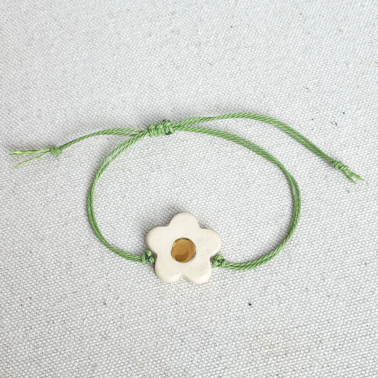 Daisy Charm Bracelet: Sage green