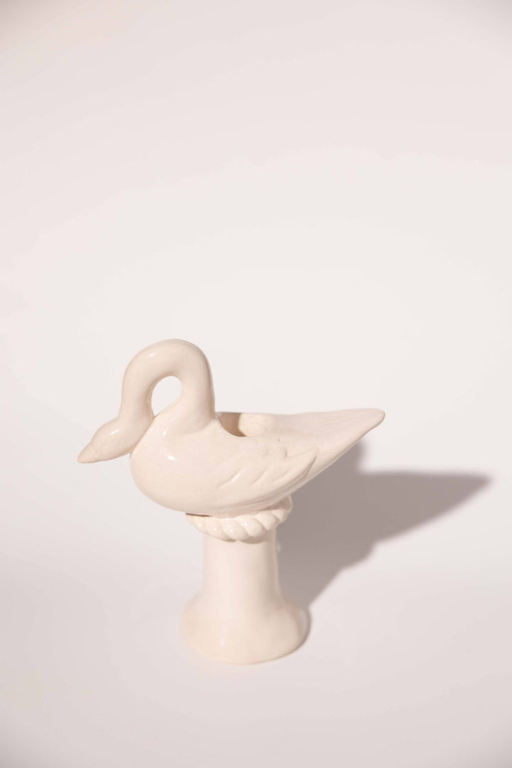 Nordic Swan Candlestick Holder | Cream