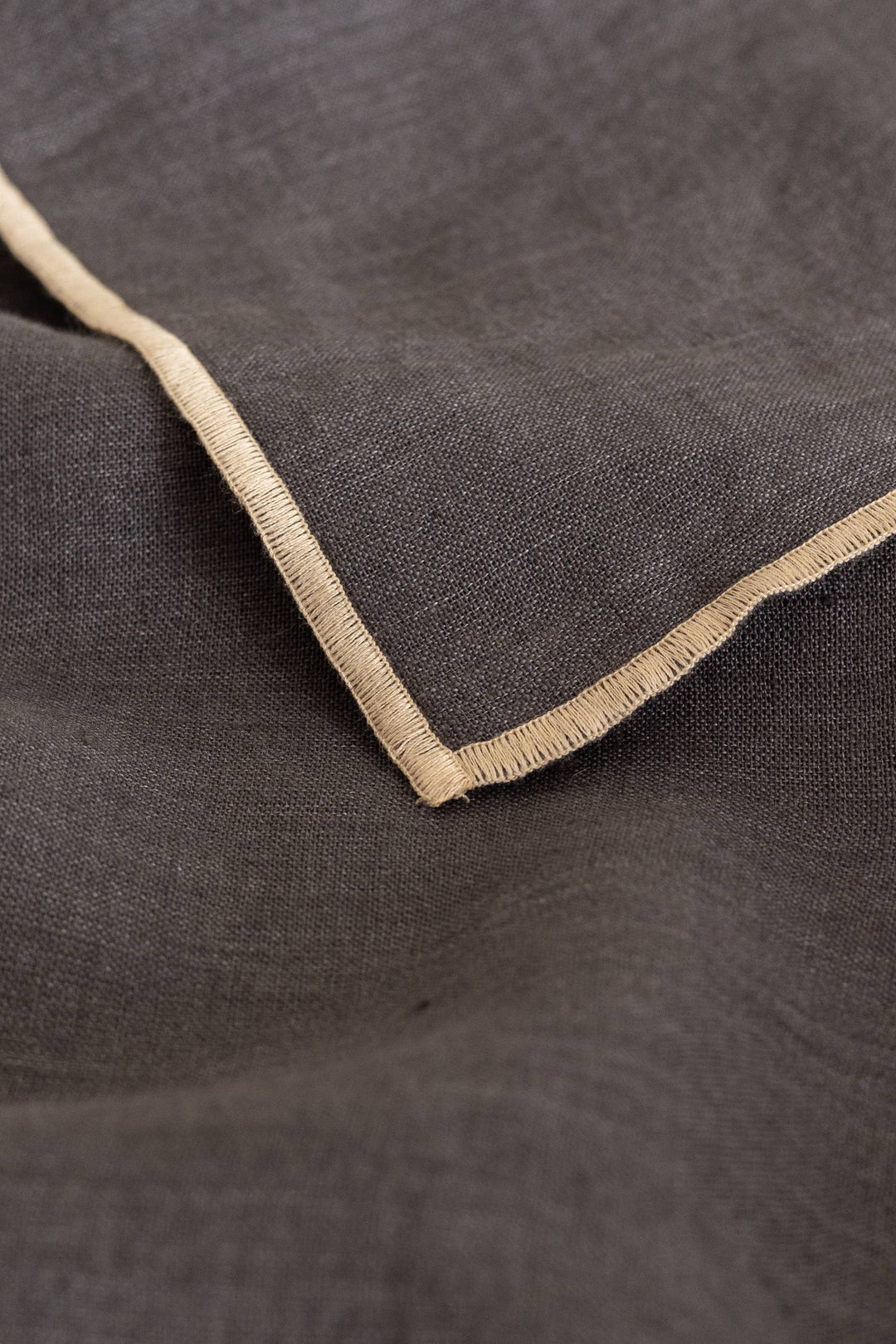 Needle Linen 8ft (91x55) Tablecloths
